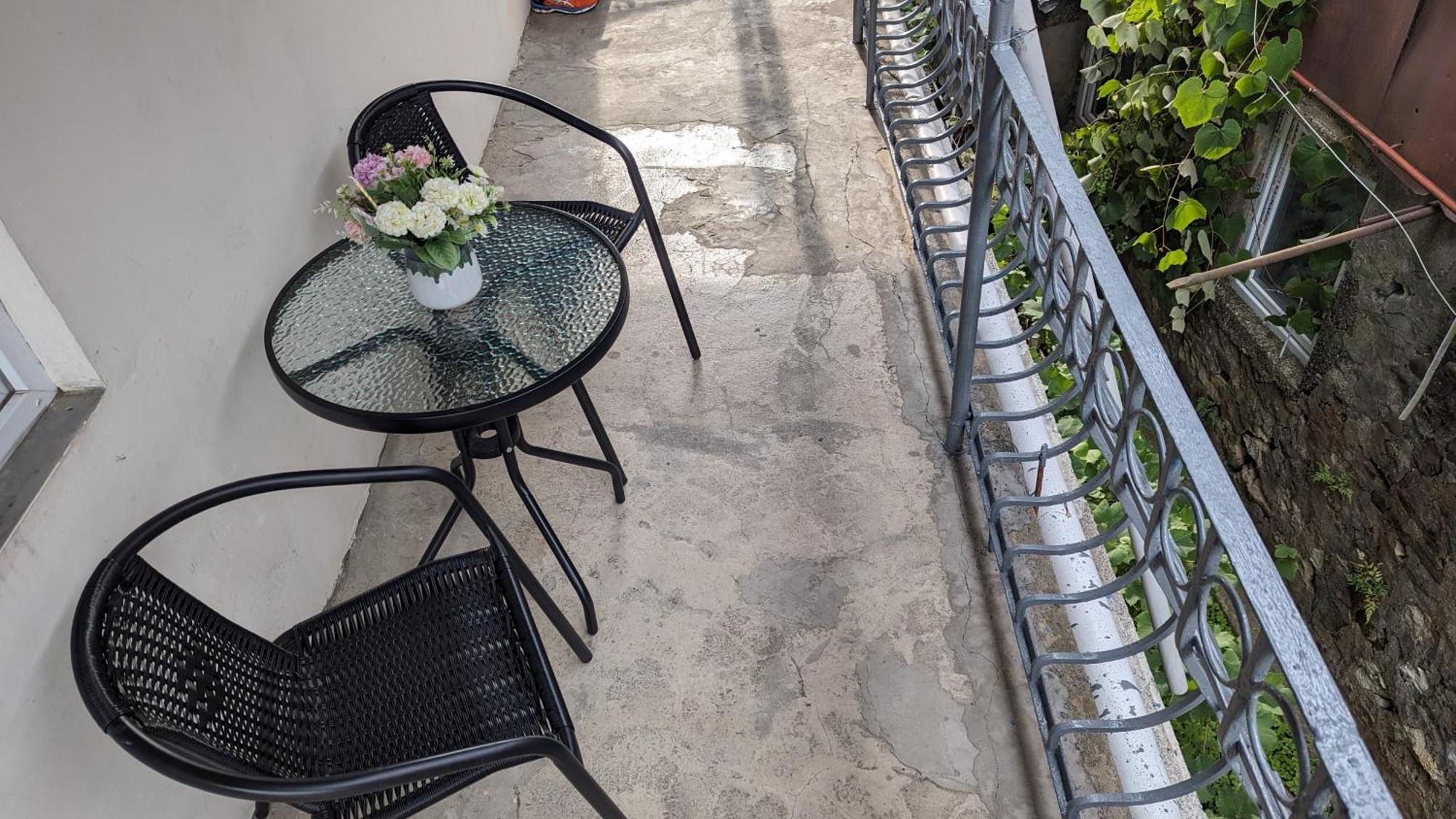 Mano'S Guest House Kobuleti Εξωτερικό φωτογραφία